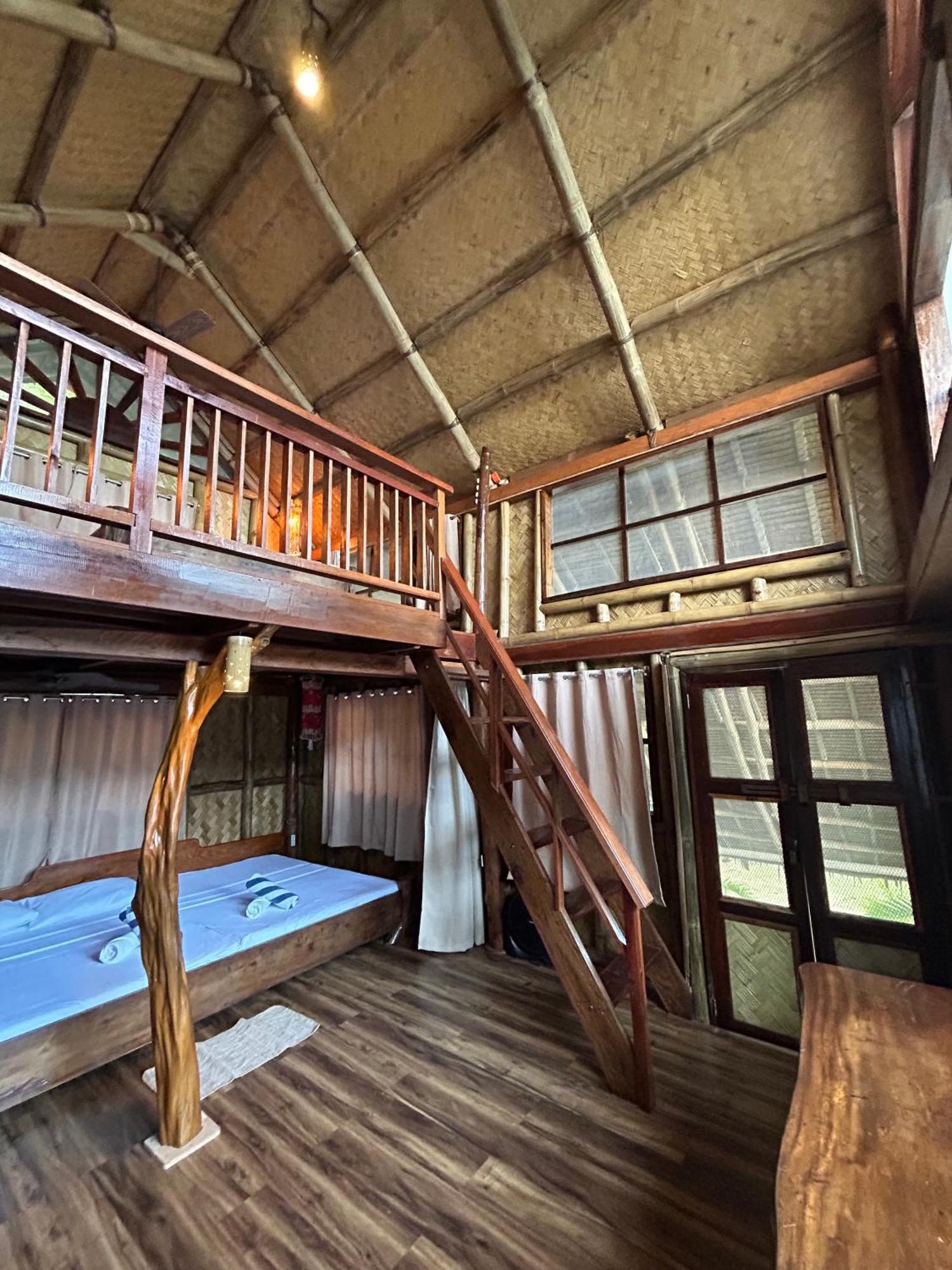 Sangat Island Dive Resort Coron Bagian luar foto